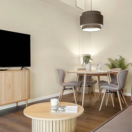 Stylish Easy-access Ground Floor For 4 * Århus